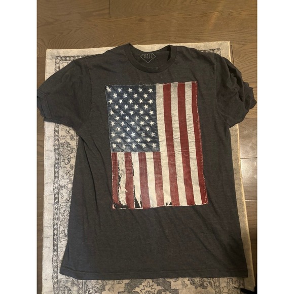 Well Worn Gray USA Flag Graphic Print Short Sleeve T Shirt - Picture 1 of 2